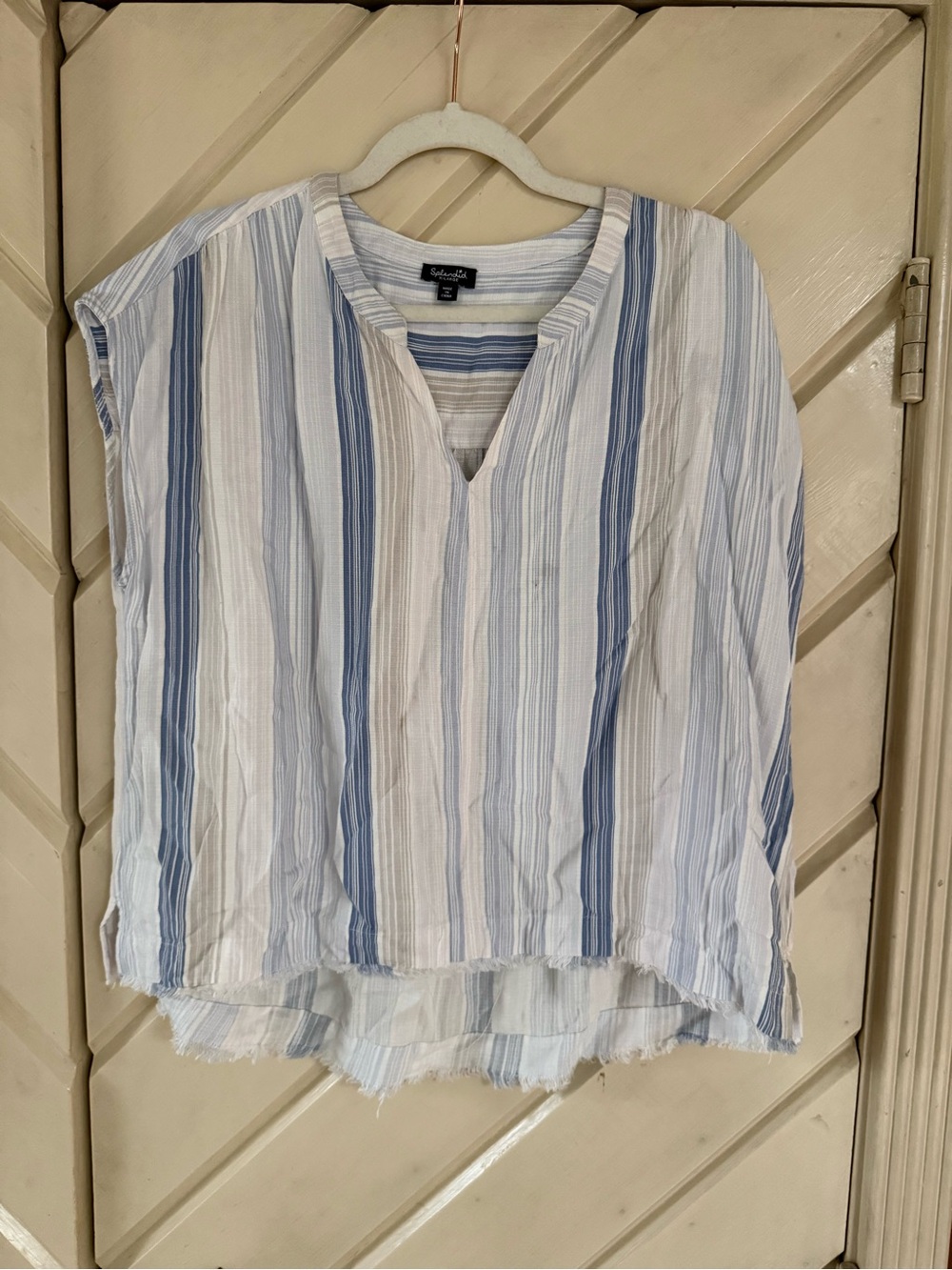 Splendid Blue & White Striped V‑Notch Tunic Top
